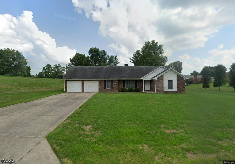 130 Hickory Dr, Harrodsburg, KY 40330 - photo 1