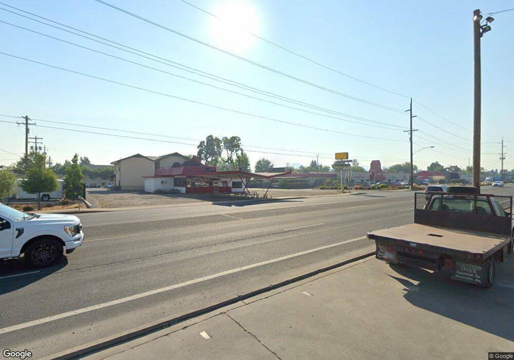 163 S Front St, Central Point, OR 97502 - photo 1