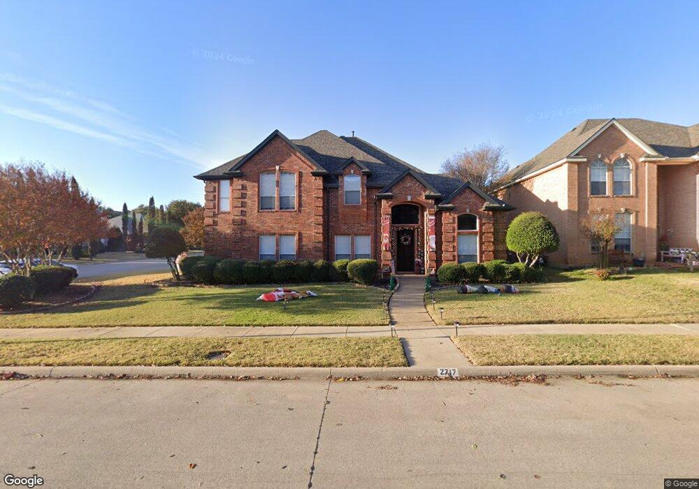 2717 Mill Haven Dr, Hurst, TX 76054 - photo 1