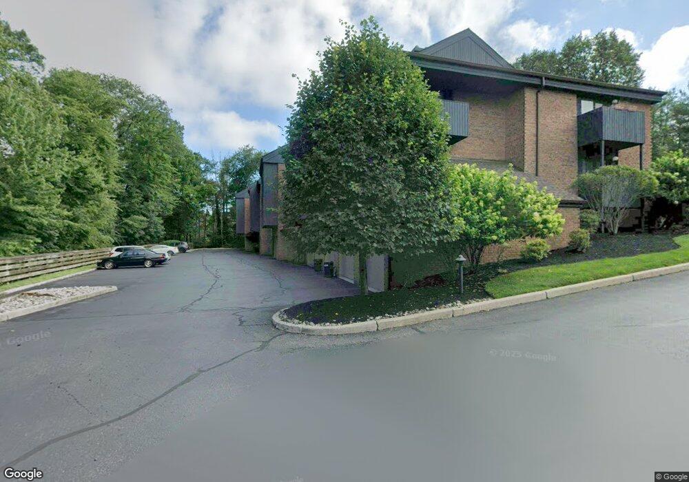 4226 Hilltop Rd, Mahwah, NJ 07430 - photo 1