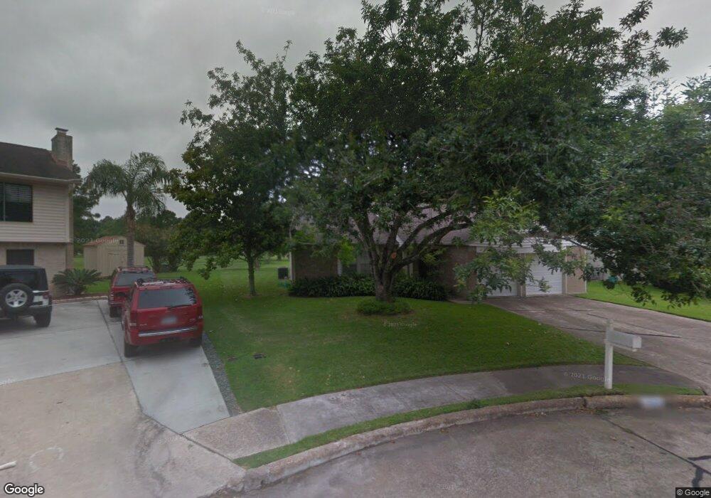 210 Pecan Valley Ct, Friendswood, TX 77546 - photo 1