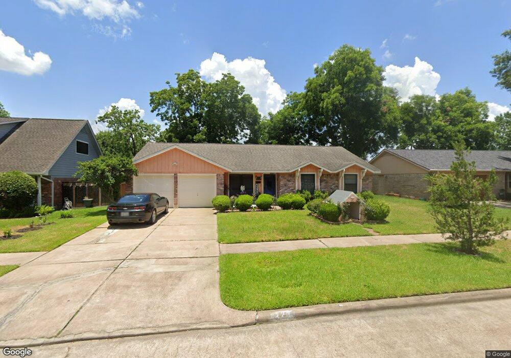 8223 Gulf Spring Ln, Houston, TX 77075 - photo 1
