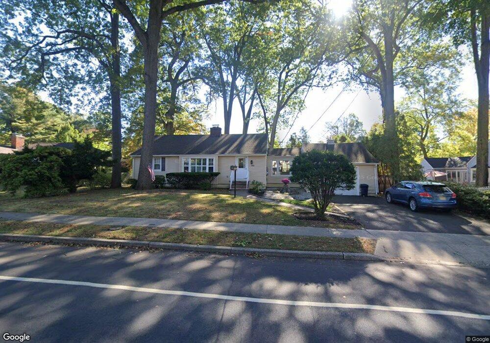 352 Mountain Ave, North Plainfield, NJ 07062 - photo 1