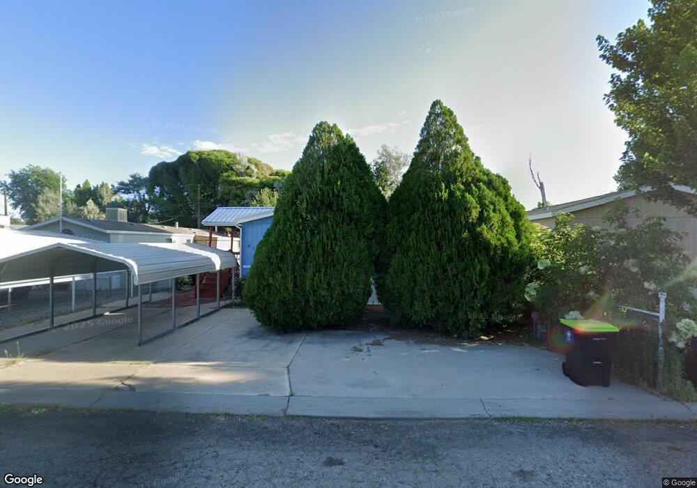 610 Meadowland St, Bloomfield, NM 87413 - photo 1