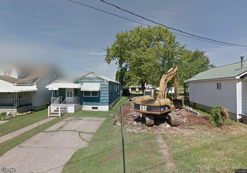 533 16th St, Dunbar, WV 25064 - photo 1