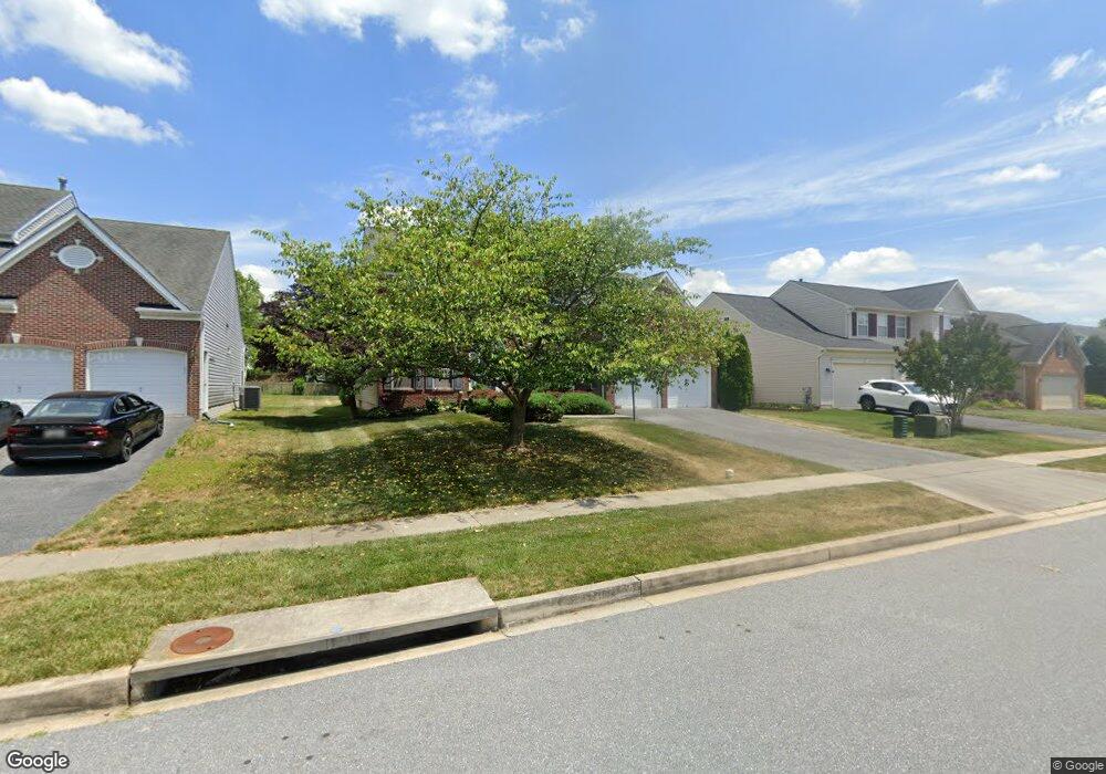 110 Greenwich Dr, Walkersville, MD 21793 - photo 1