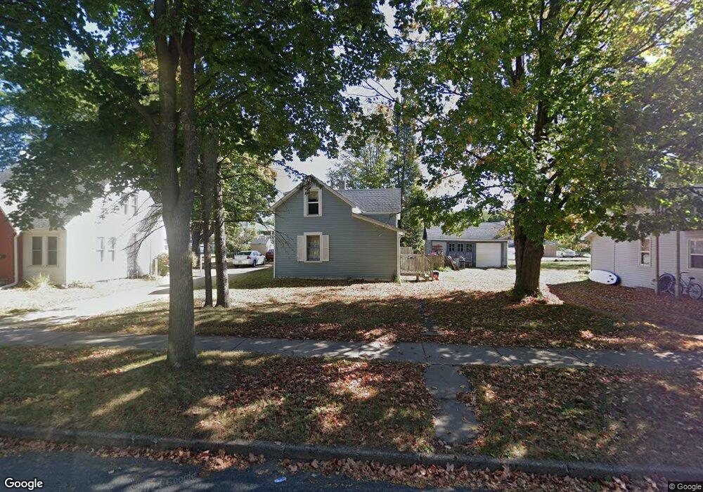 1514 8th St E, Menomonie, WI 54751 - photo 1