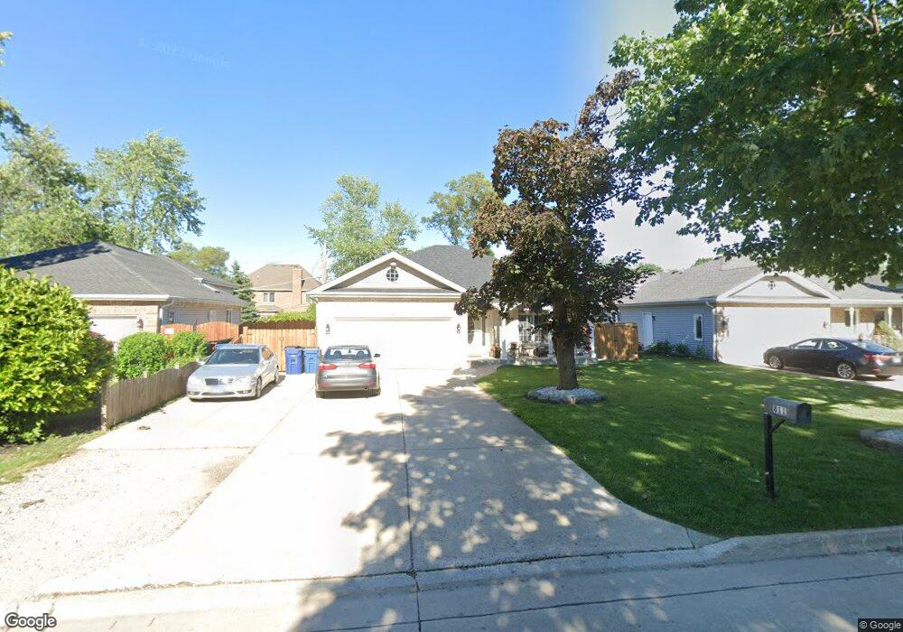 811 N Indiana St, Elmhurst, IL 60126 - photo 1