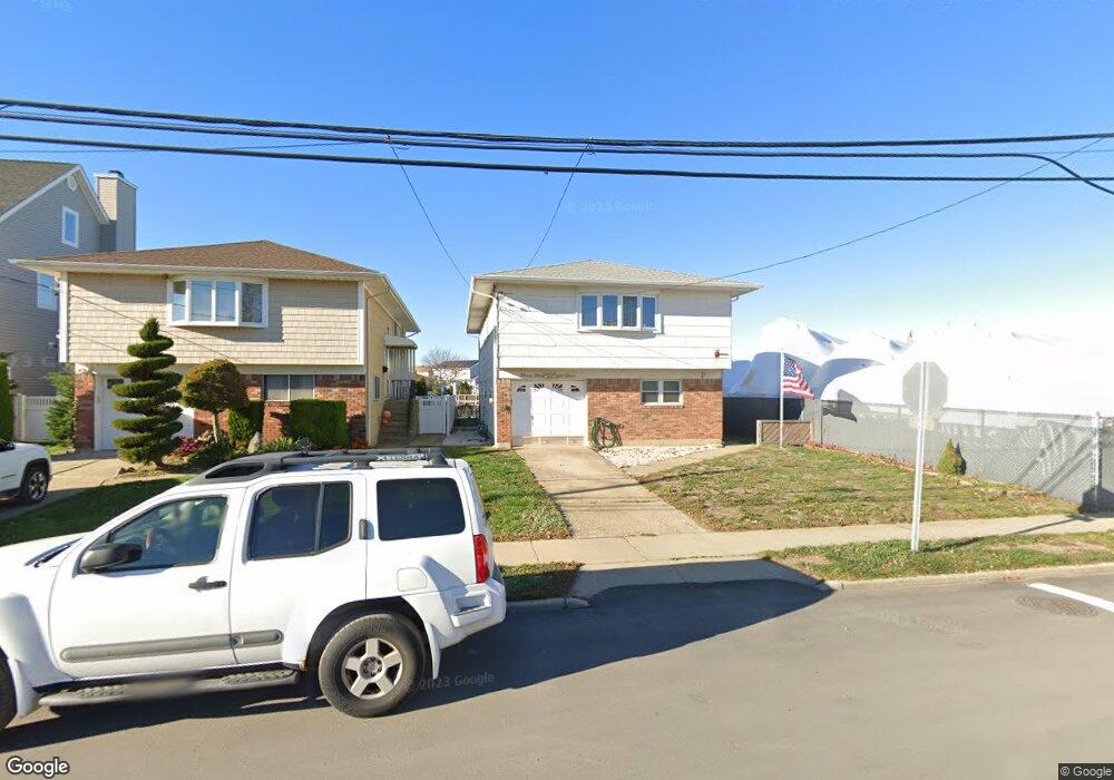 3384 Riverside Dr, Oceanside, NY 11572 - photo 1