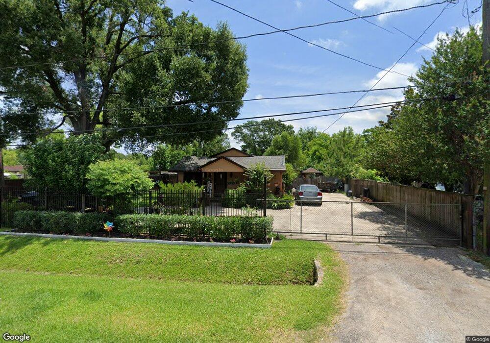 6220 Shotwell St, Houston, TX 77028 - photo 1