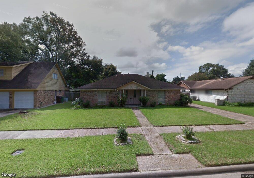 8230 Gulf Spring Ln, Houston, TX 77075 - photo 1