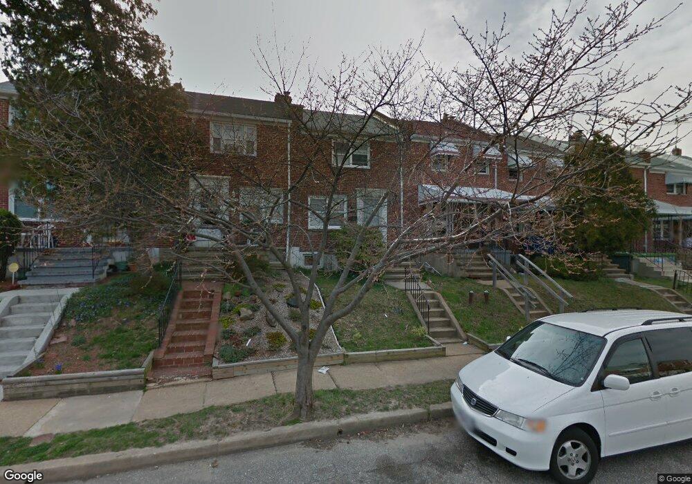 3910 Colchester Rd, Baltimore, MD 21229 - photo 1