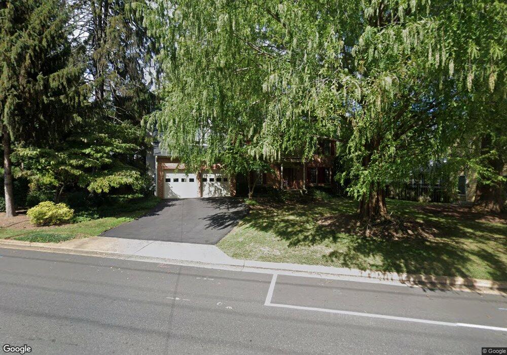 706 Lincoln Ave, Falls Church, VA 22046 - photo 1