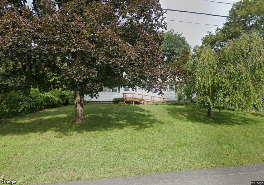 51 Everett St, Franklin, MA 02038 - photo 1