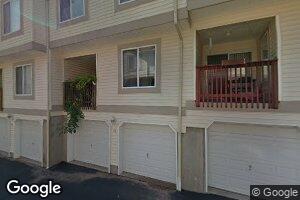 46 Marina View Dr, Sewaren, NJ 07077