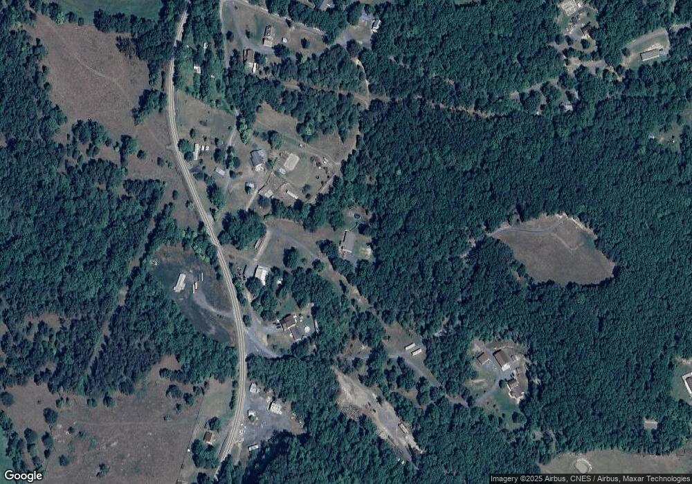 10 Riverbed Ln, Moorefield, WV 26836 - photo 1