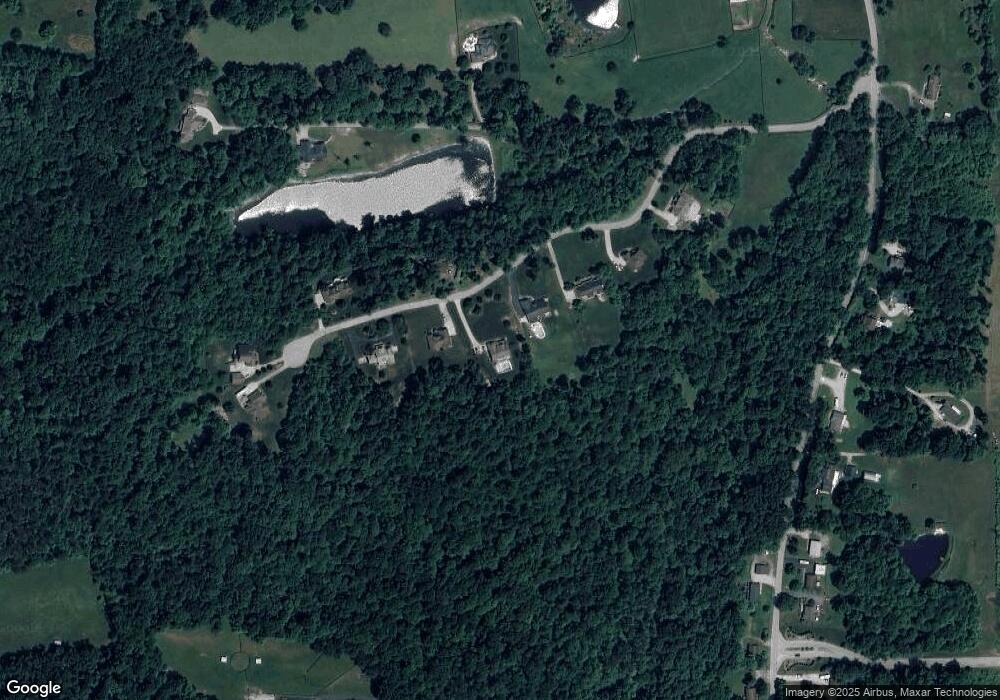 6811 Lake of the Woods Ct, Georgetown, IN 47122 - photo 1