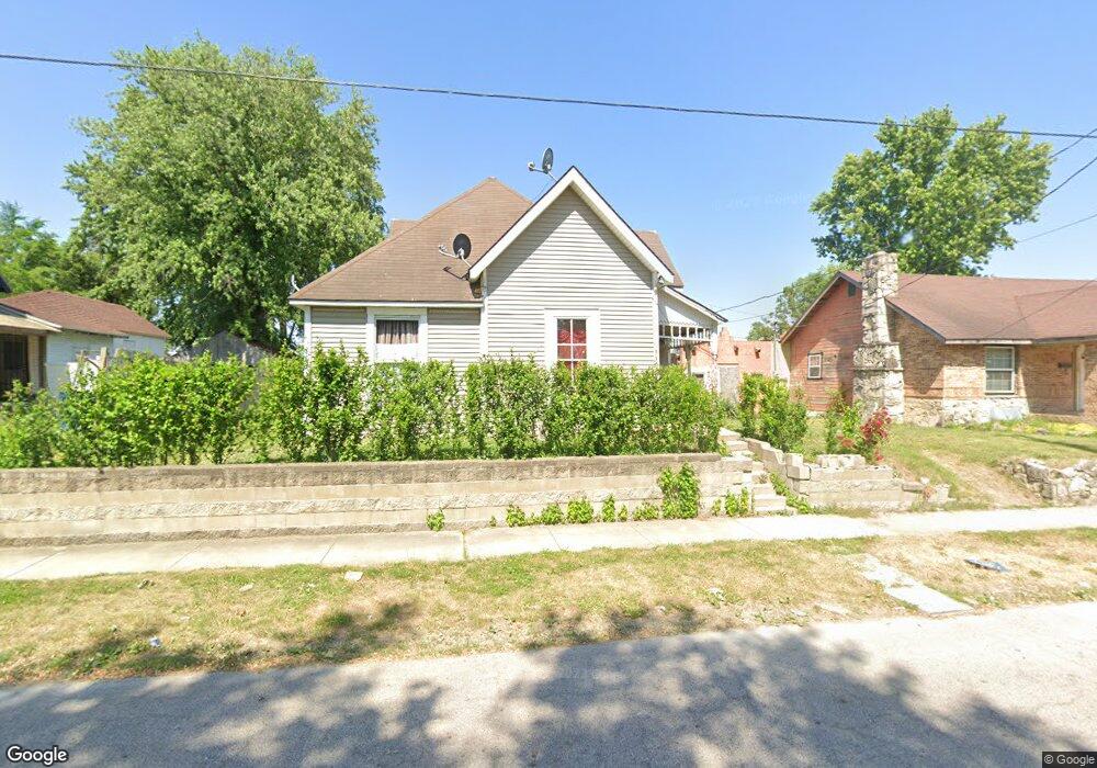 1162 S 1st St, Frankfort, IN 46041 - photo 1