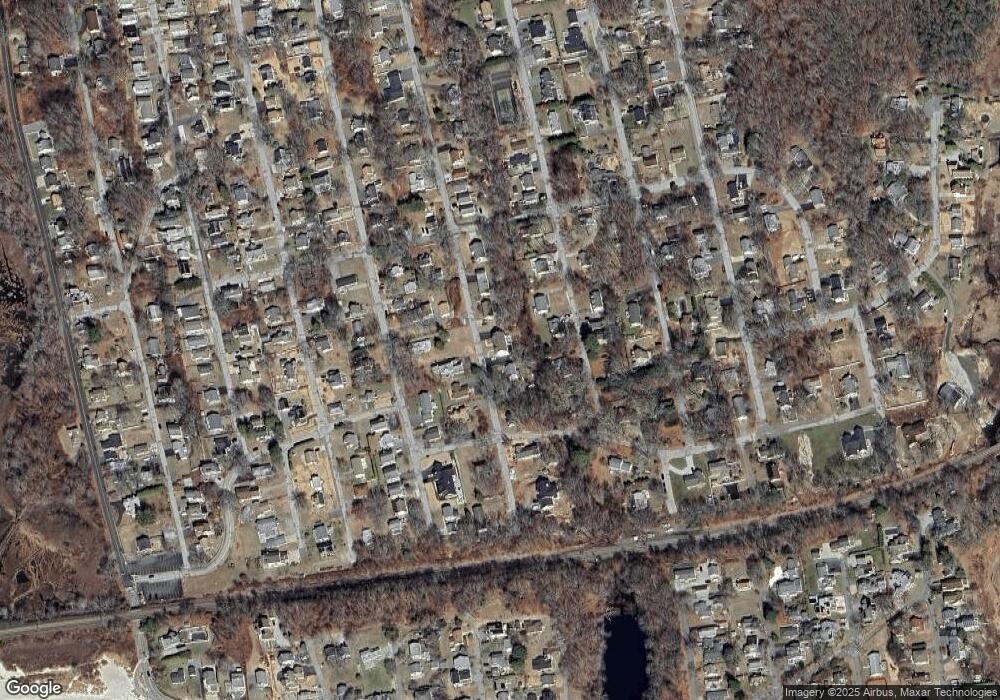 17 Spring Glen Rd, Niantic, CT 06357 - photo 1