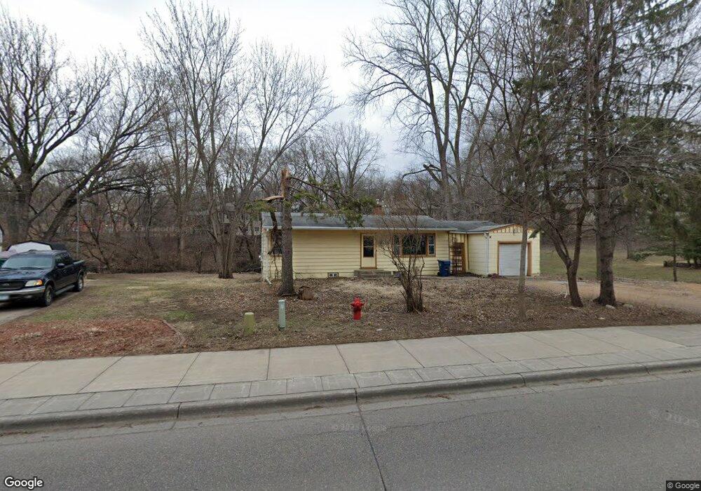 17901 Excelsior Blvd, Minnetonka, MN 55345 - photo 1