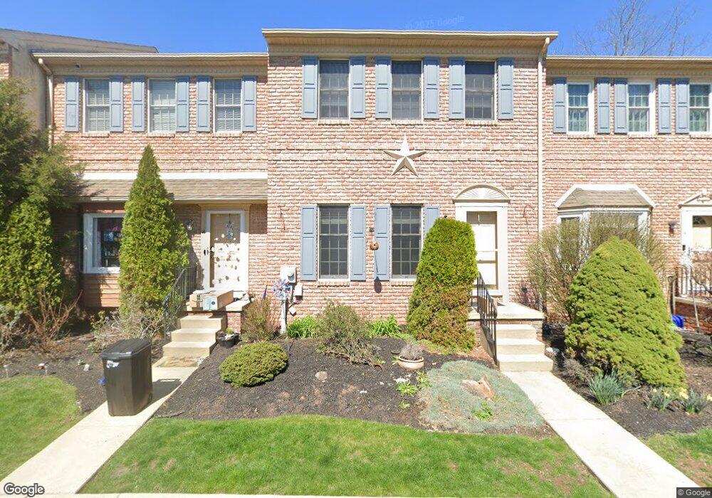 15 Windsor Ct, Reading, PA 19606 - photo 1