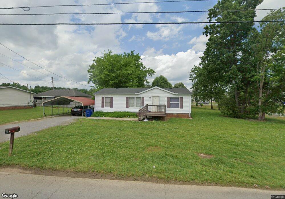 304 Quarry St, Shelbyville, TN 37160 - photo 1