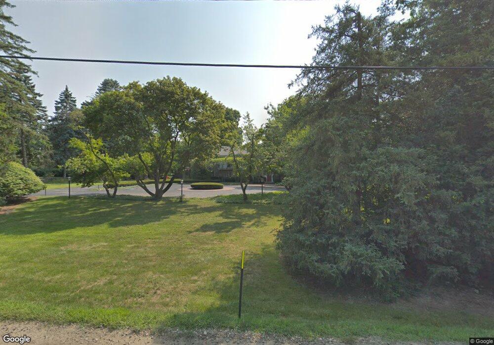 1420 Pembroke Dr, Bloomfield Hills, MI 48304 - photo 1