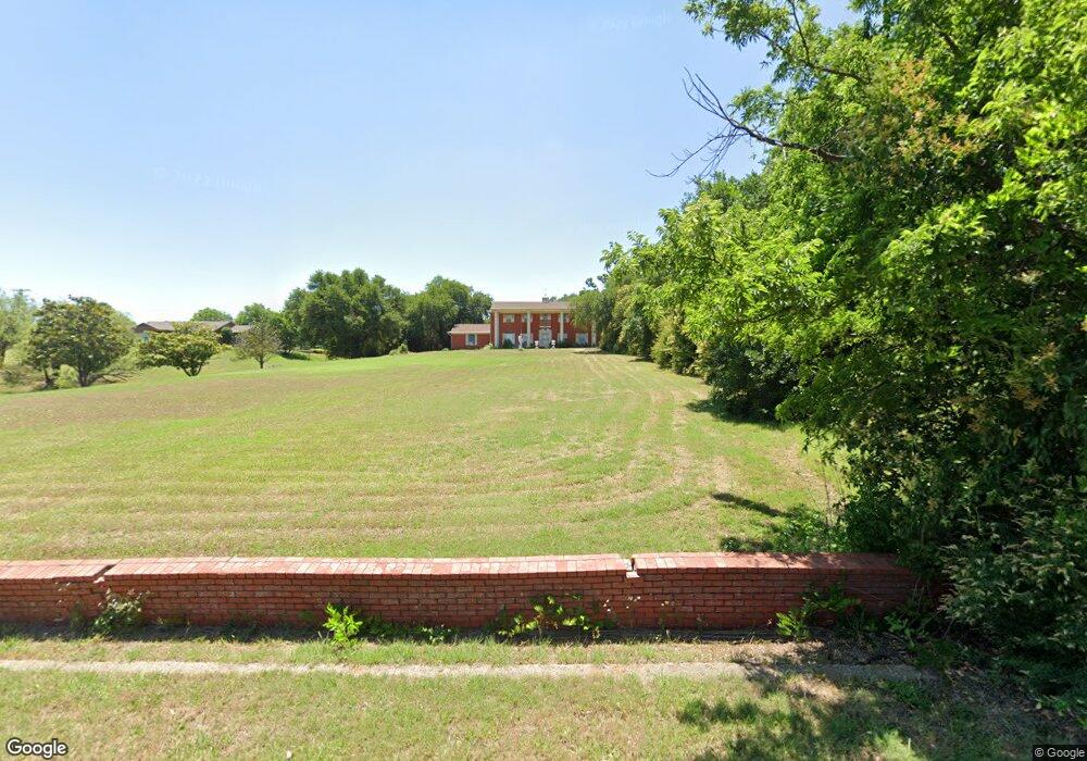 309 Crescent Dr, Grand Prairie, TX 75050 - photo 1