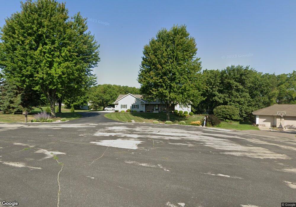 8207 N North Ct, Evansville, WI 53536 - photo 1