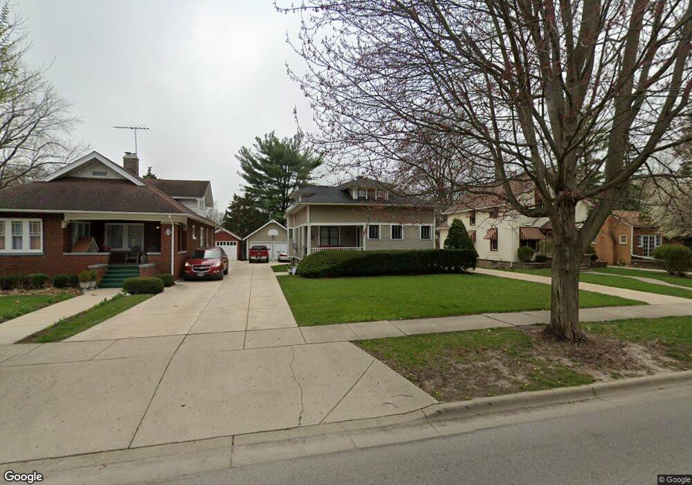 836 W Galena Blvd, Aurora, IL 60506 - photo 1