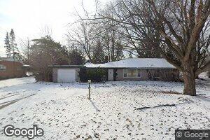 3625 Circle Dr, Flint, MI 48507