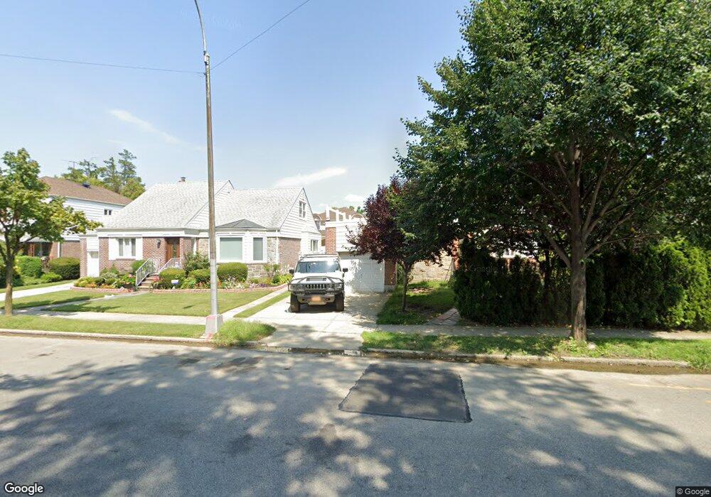 8219 188th St, Hollis, NY 11423 - photo 1