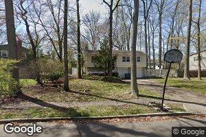 106 Kingswood Ct, Cherry Hill, NJ 08034