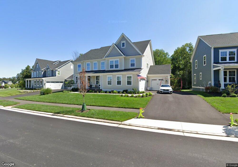 40945 Foxtail Fields Dr, Aldie, VA 20105 - photo 1