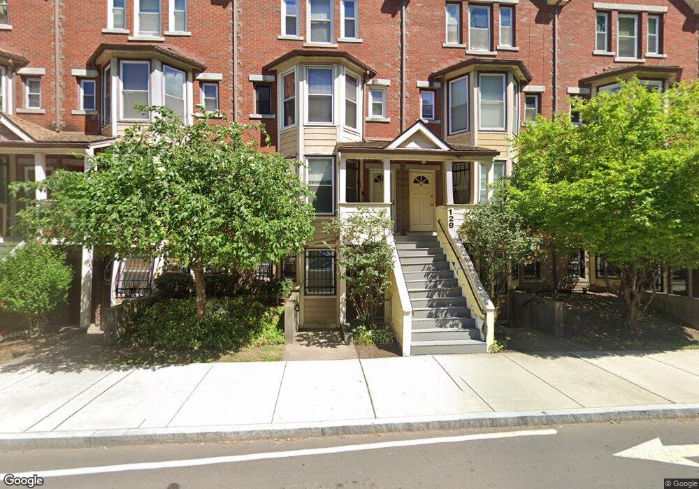 128 Maple Ave unit A, Hartford, CT 06114 - photo 1