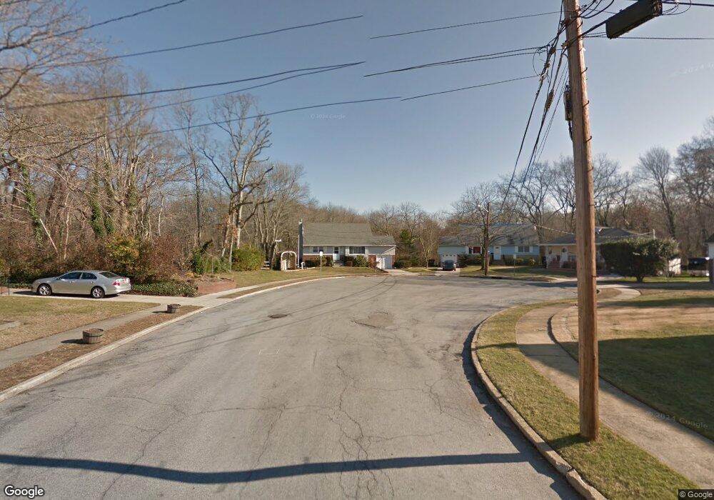 10 Trezza Ct, Bellmore, NY 11710 - photo 1