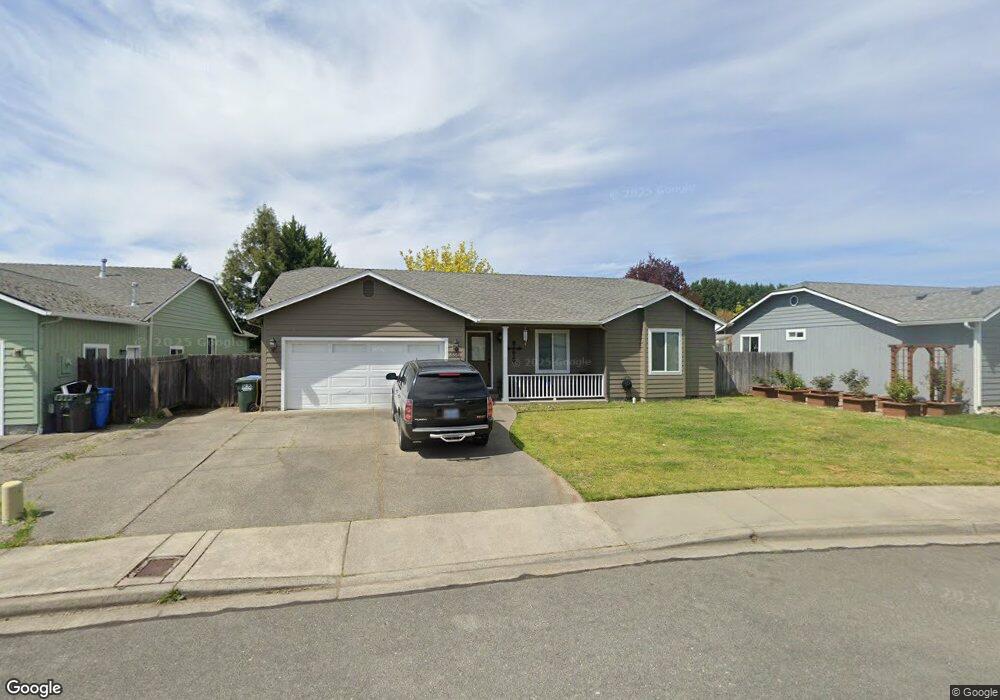 836 Tanager Way, Grants Pass, OR 97527 - photo 1