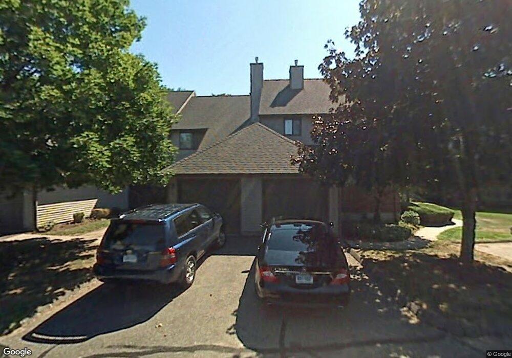 107 Fox Run Ct, Newington, CT 06111 - photo 1