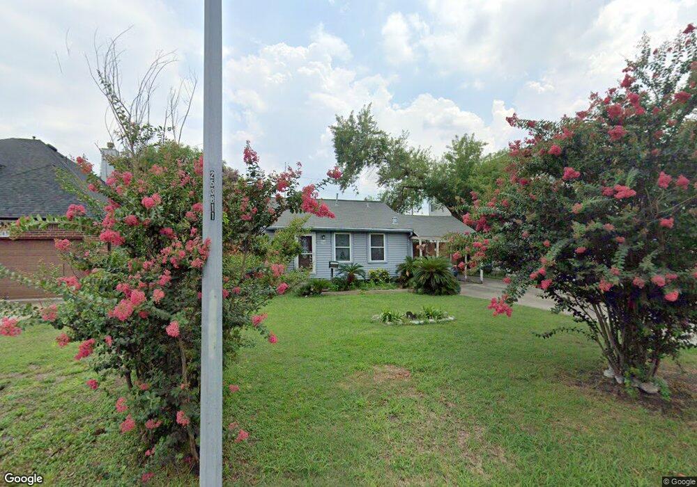 1749 Du Barry Ln, Houston, TX 77018 - photo 1