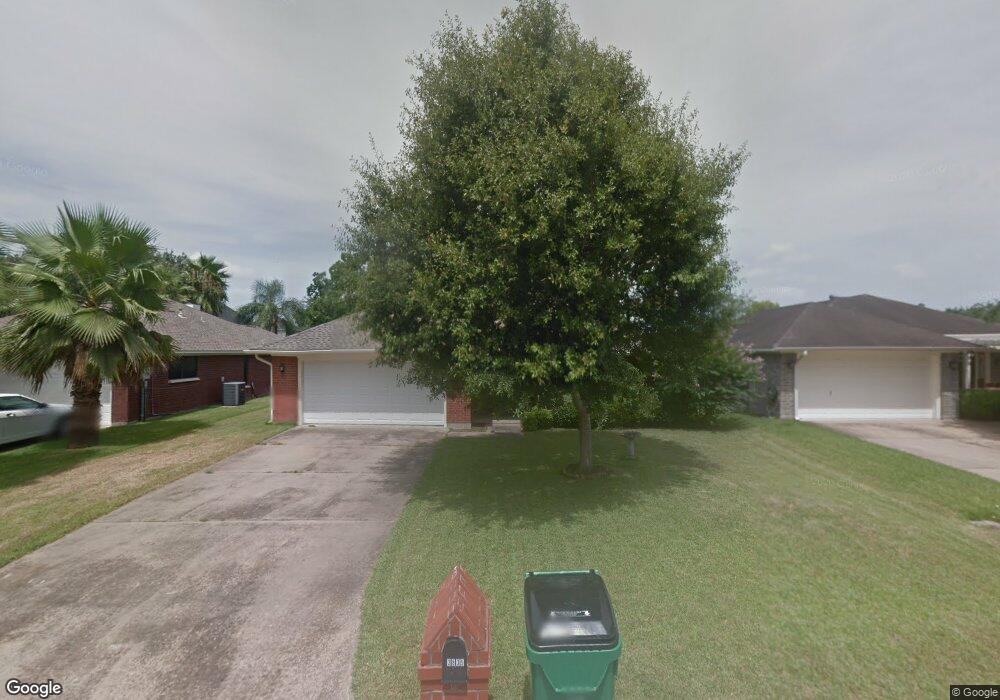 3835 Clover Dr, Alvin, TX 77511 - photo 1