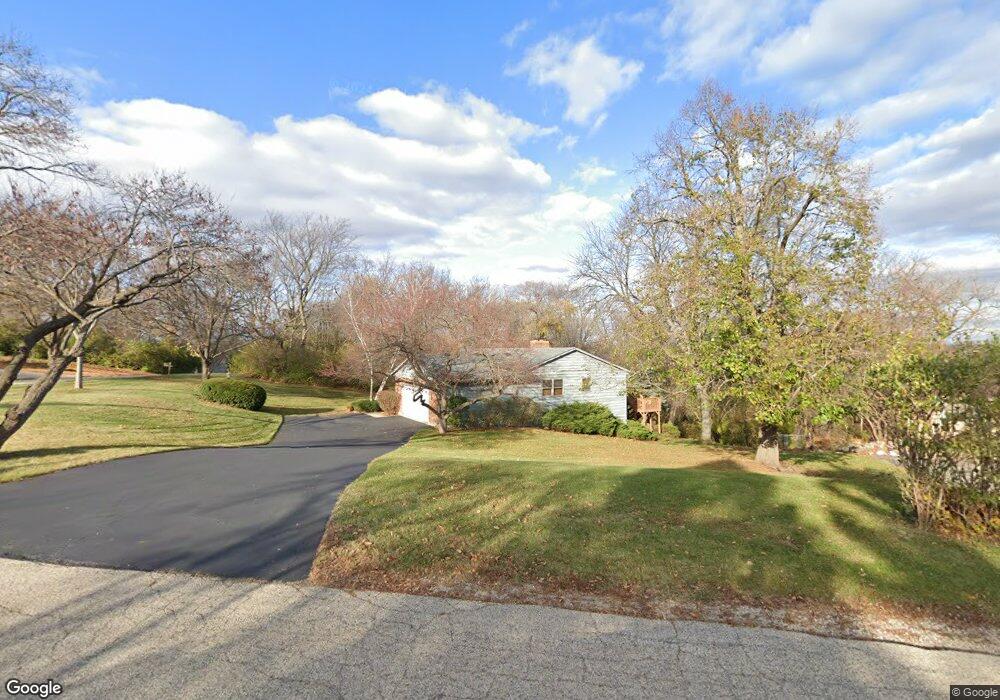 718 Hillside Ct, Algonquin, IL 60102 - photo 1