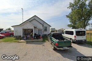 510 E Harrison St, Hidalgo, IL 62432