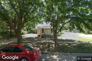 221 N Kansas St, Haven, KS 67543
