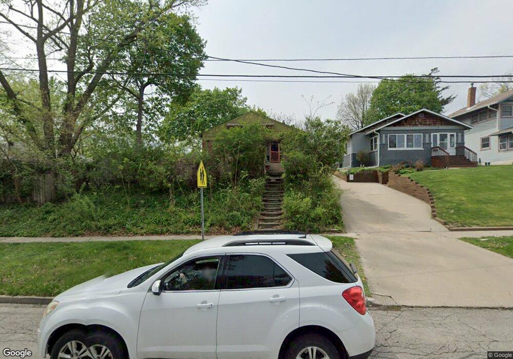 816 28th St, Des Moines, IA 50312 - photo 1