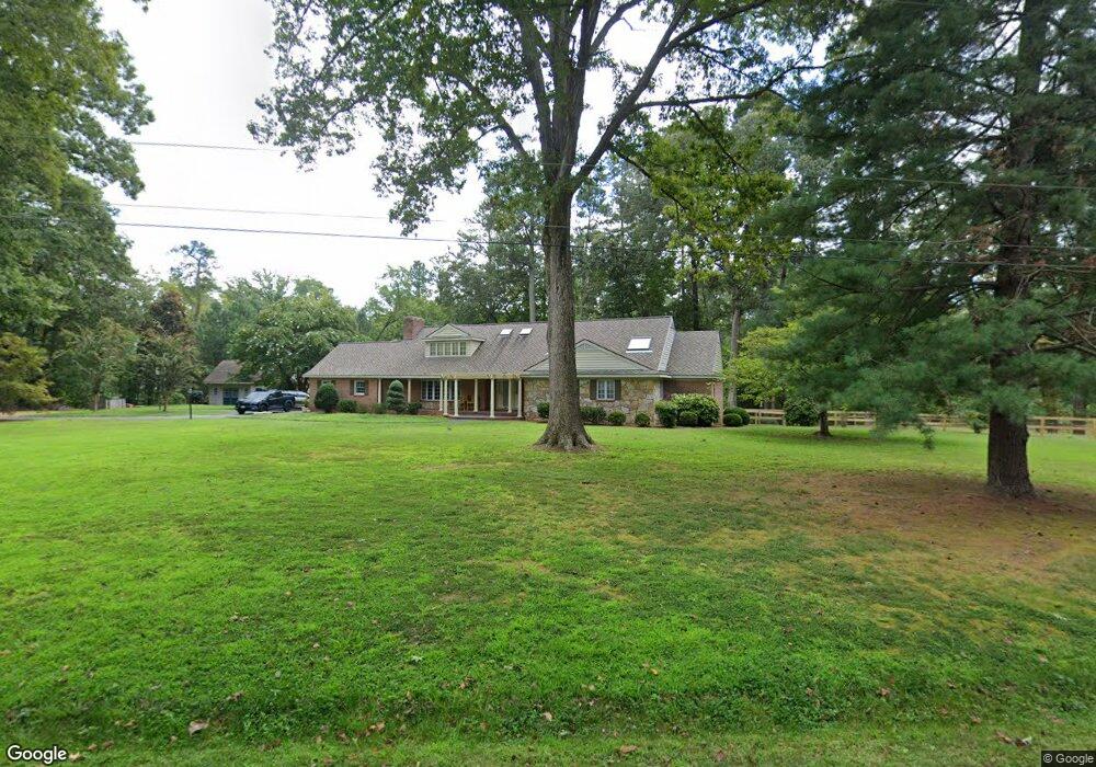 650 W Euclid Heights Blvd, West Point, VA 23181 - photo 1