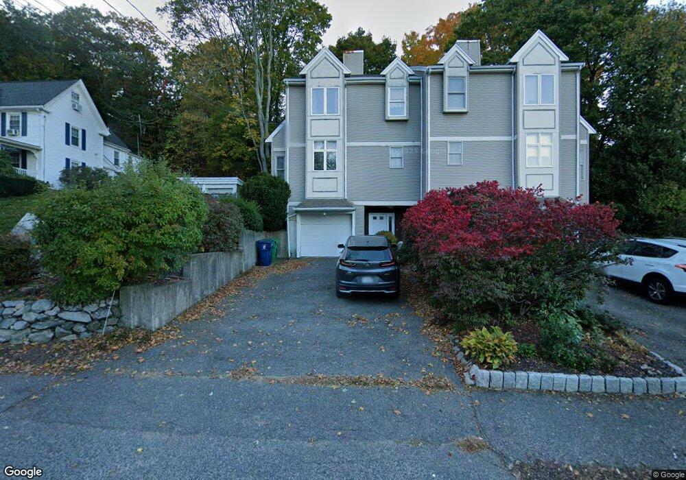 395 Lowell Ave unit 395, Newton, MA 02460 - photo 1