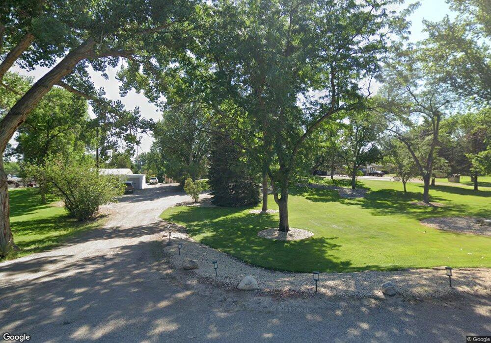 306 Crescent Dr, Basin, WY 82410 - photo 1