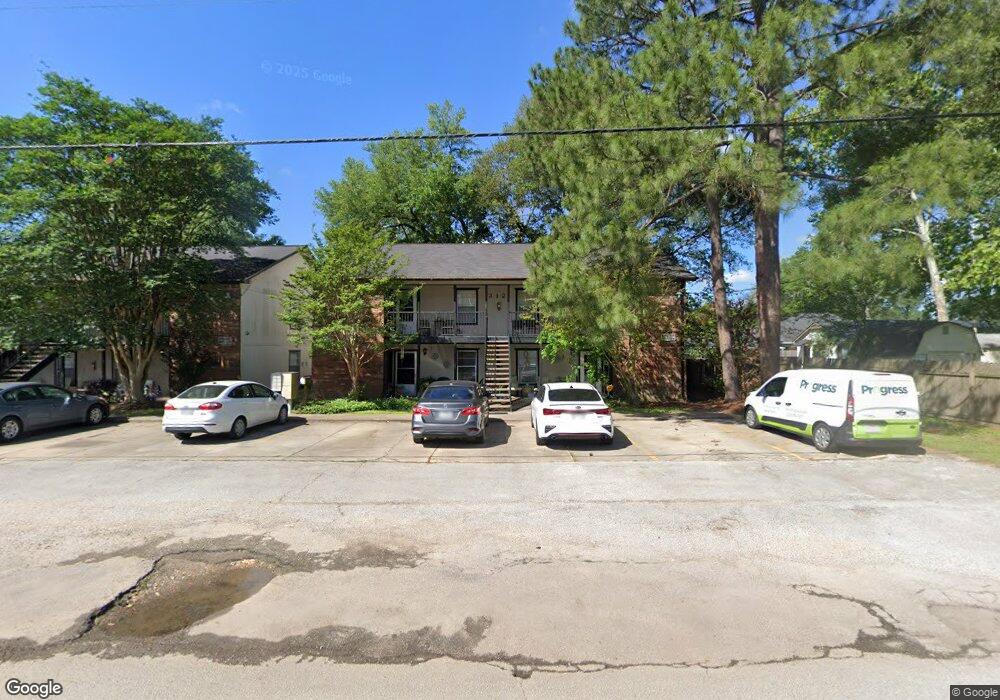 312 S Poplar St unit 8, Tomball, TX 77375 - photo 1