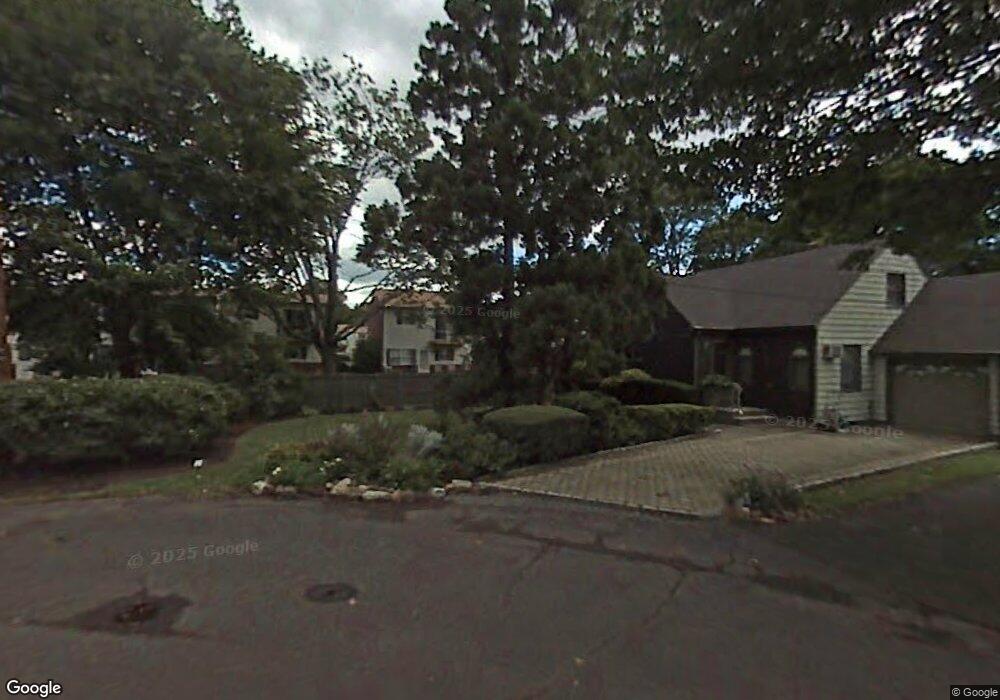 10 King James Ct unit 10, Scotch Plains, NJ 07076 - photo 1