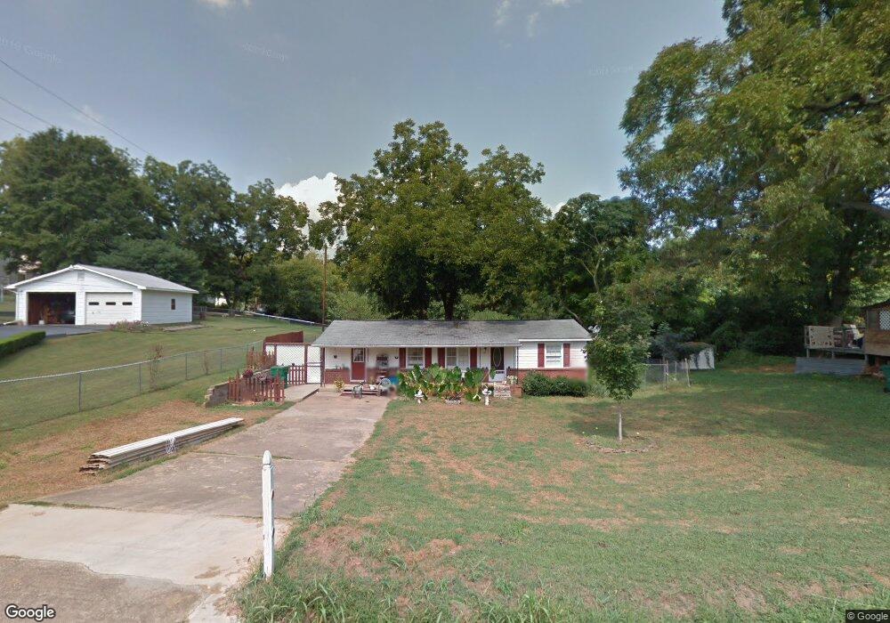 47 Barber St, Commerce, GA 30529 - photo 1